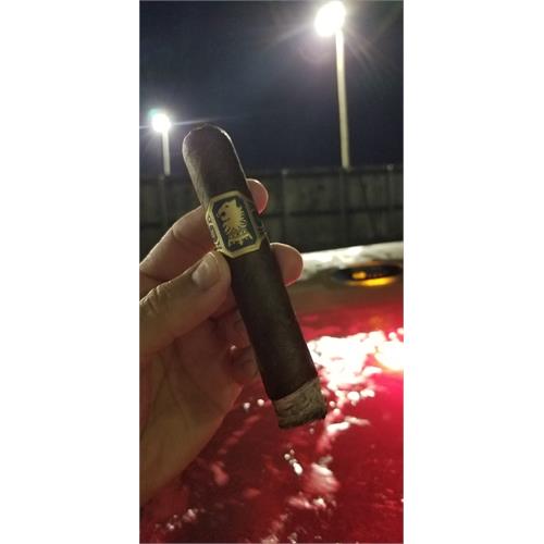 Liga Undercrown Maduro Robusto 5  * 54