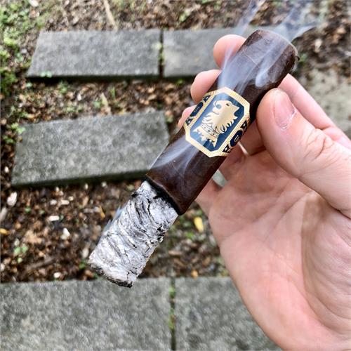 Liga Undercrown Maduro Robusto 5  * 54