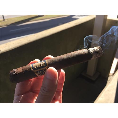 Liga Undercrown Maduro Corona Doble 7  * 54