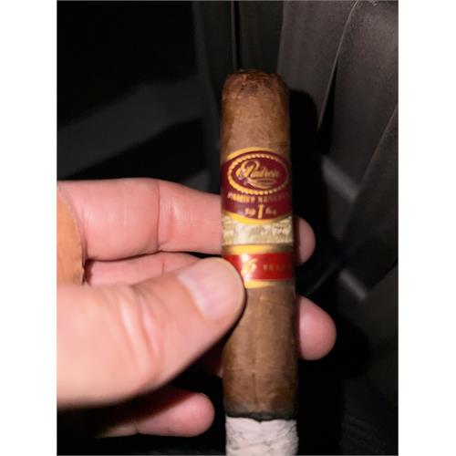Padron Family Reserve No. 85 Maduro 5 1/4 * 50