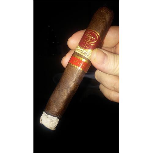 Padron Family Reserve No. 85 Maduro 5 1/4 * 50