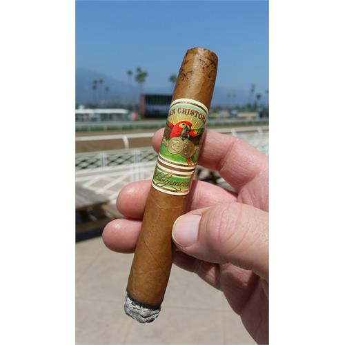 San Cristobal Elegancia Imperial 6  * 52