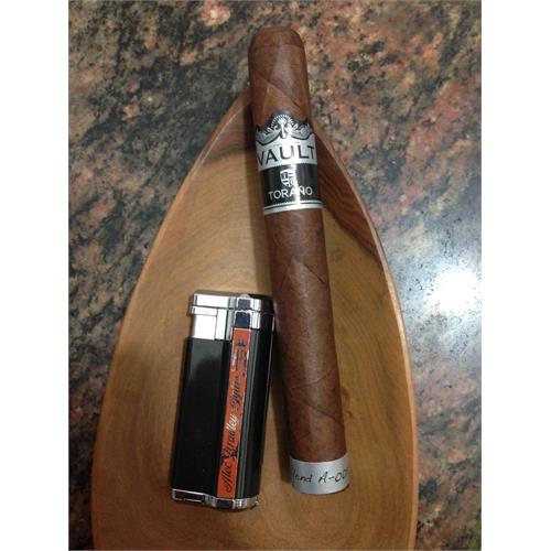 Carlos Torano Vault Toro 6  * 50