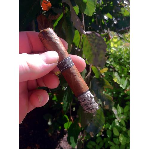 Tatuaje Black Petite Lancero 6  * 38