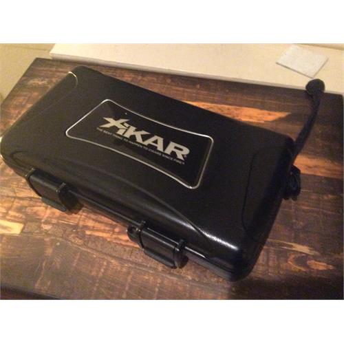 XIKAR 5-Cigar Travel Humidor, Black