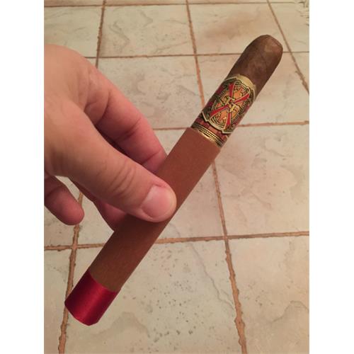 Arturo Fuente Opus X Reserva d Chateau 7  * 48