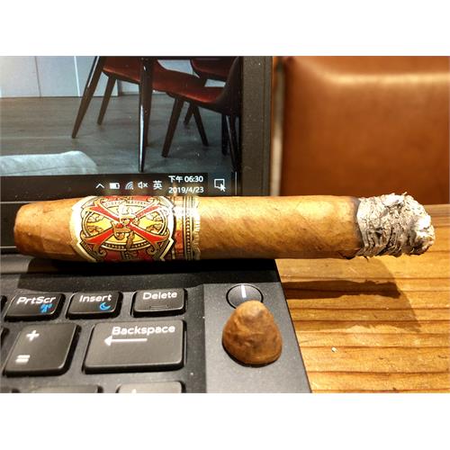 Arturo Fuente Opus X Super Belicoso 5 1/2 * 52