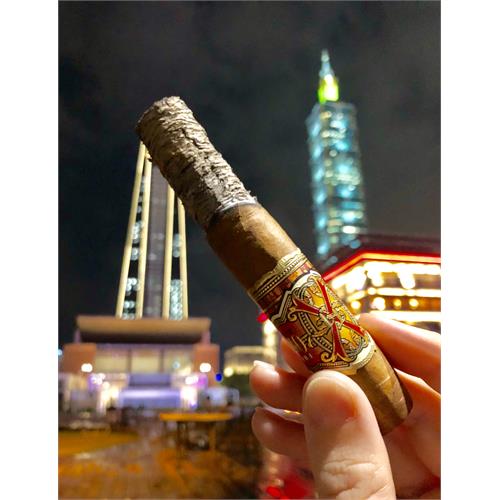 Arturo Fuente Opus X Super Belicoso 5 1/2 * 52