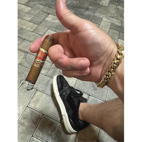 Arturo Fuente Opus X Perfecxion #4 5 1/8 * 43