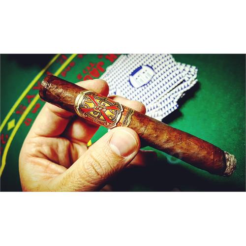 Arturo Fuente Opus X Perfecxion #4 5 1/8 * 43