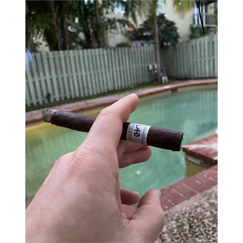 Liga Privada Unico L40 Lancero 7  * 40