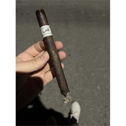 Liga Privada Unico L40 Lancero 7  * 40