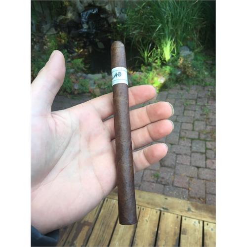 Liga Privada Unico L40 Lancero 7  * 40