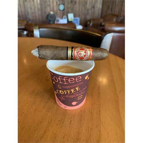 Arturo Fuente Hemingway Best Seller Natural 4 1/2 * 55