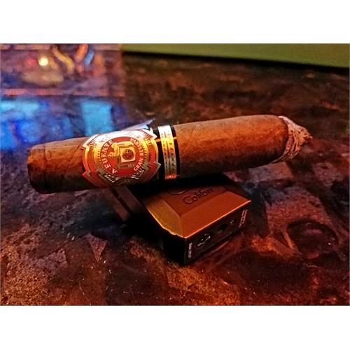 Arturo Fuente Hemingway Best Seller Natural 4 1/2 * 55