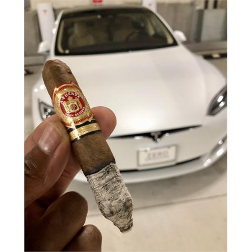 Arturo Fuente Hemingway Best Seller Natural 4 1/2 * 55