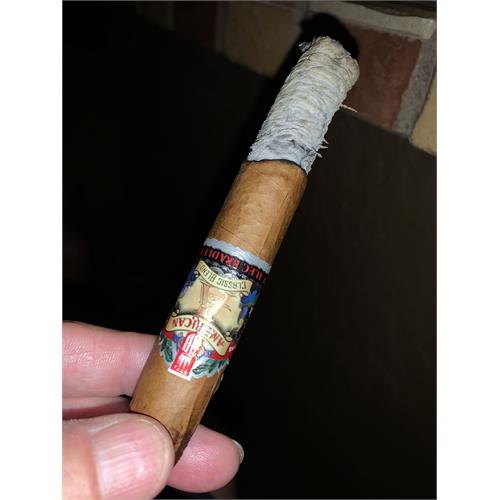Alec Bradley American Classic Blend Torpedo 6 1/8 * 52