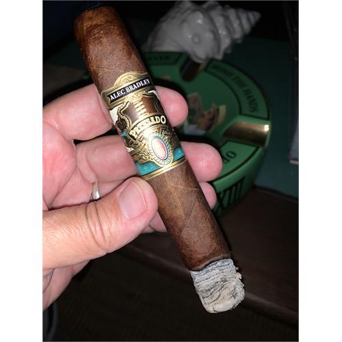 Alec Bradley Prensado Gran Toro 6  * 54
