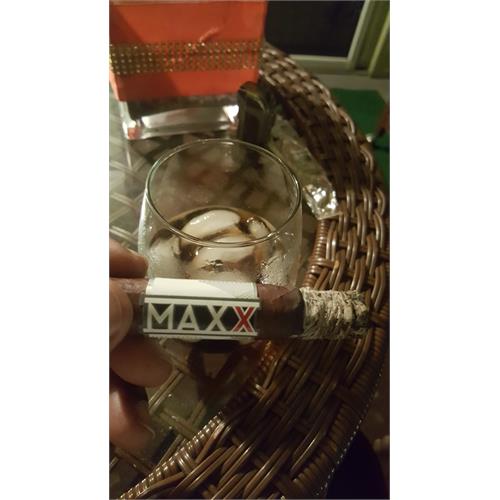 Alec Bradley MAXX Nano 4  * 46
