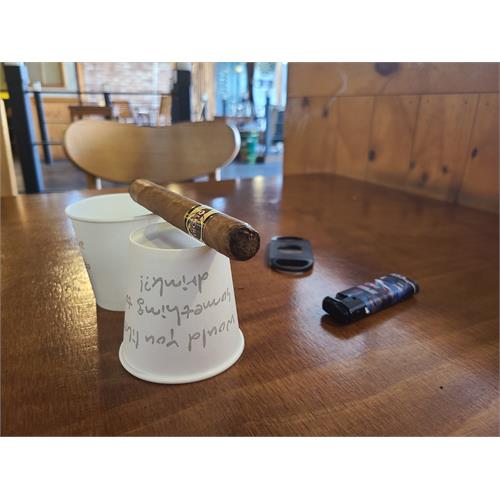 Quorum Shade Corona 5 1/2 * 43