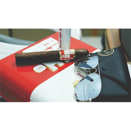 Romeo by Romeo y Julieta Toro 6  * 54