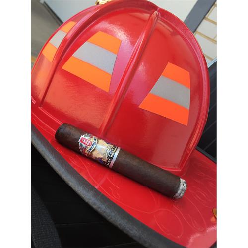 Alec Bradley American Sun Grown Toro 6  * 50