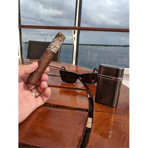 La Flor Dominicana Double Ligero Maduro Digger 8 1/2 * 60