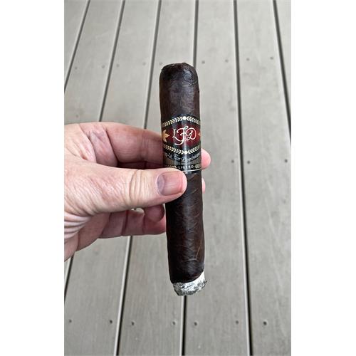 La Flor Dominicana Ligero Cabinet Oscuro L-500 5 3/4 * 60