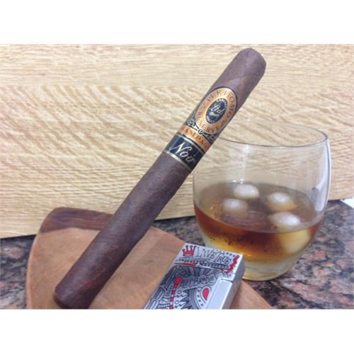 Perdomo Reserve Champagne Noir Churchill 7  * 54