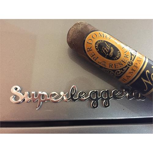 Perdomo Reserve Champagne Noir Churchill 7  * 54