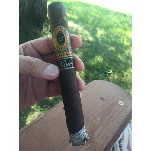 Perdomo Reserve Champagne Noir Churchill 7  * 54