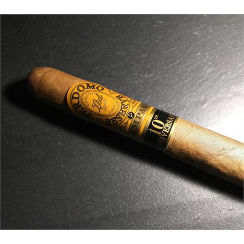 Perdomo Reserve Champagne Corona Extra 5 5/8 * 46