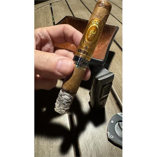 Perdomo Reserve Champagne Corona Extra 5 5/8 * 46