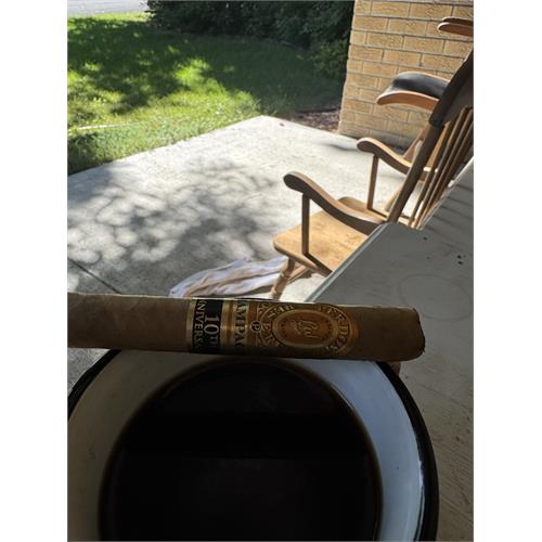 Perdomo Reserve Champagne Corona Extra 5 5/8 * 46