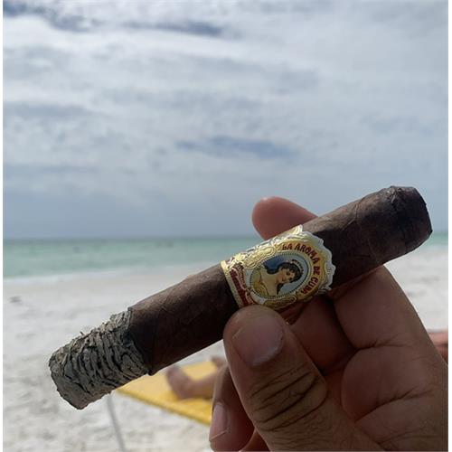 La Aroma de Cuba El Jefe 7  * 58
