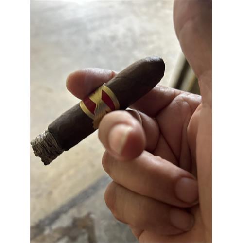 Tatuaje Avion 12 Short Perfecto 5 5/8 * 52
