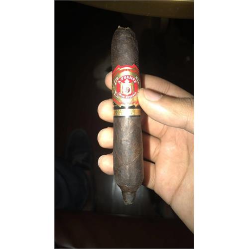 Arturo Fuente Hemingway Best Seller Maduro 4 1/2 * 55