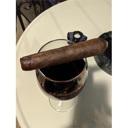 Arturo Fuente Hemingway Best Seller Maduro 4 1/2 * 55