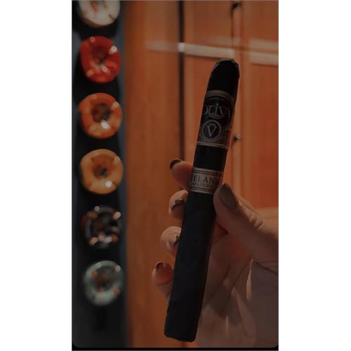 Oliva Serie V Melanio Churchill 7  * 50