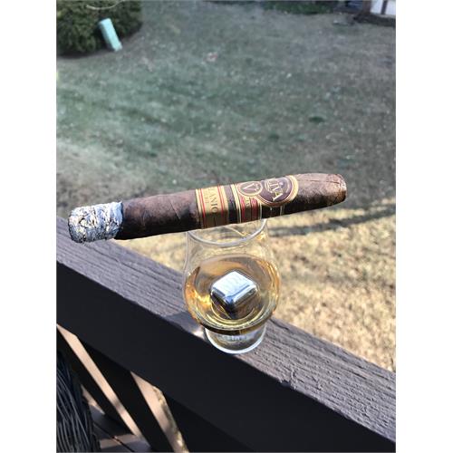 Oliva Serie V Melanio Torpedo 6 1/2 * 52