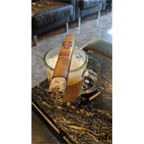 Oliva Serie V Melanio Torpedo 6 1/2 * 52