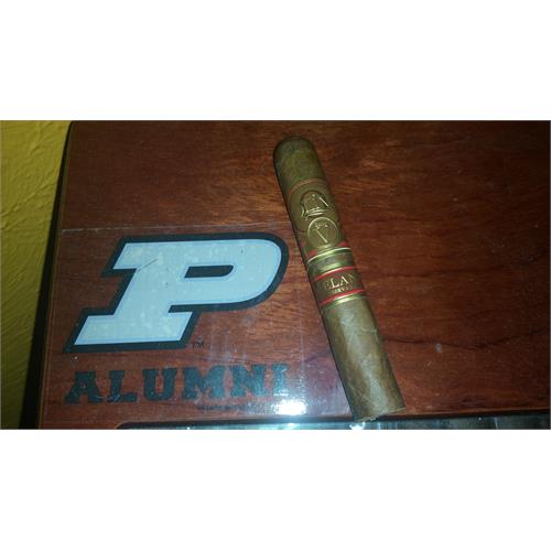 Oliva Serie V Melanio No. 4 4 1/2 * 46