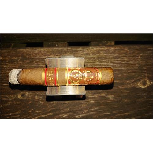 Oliva Serie V Melanio No. 4 4 1/2 * 46