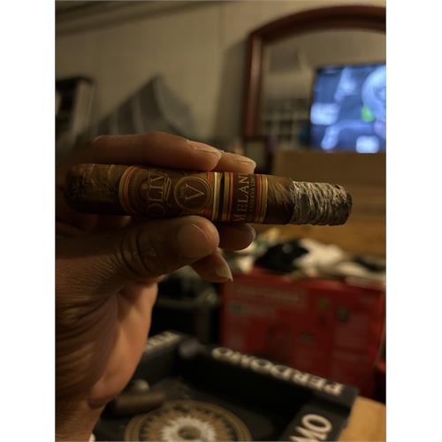 Oliva Serie V Melanio No. 4 4 1/2 * 46