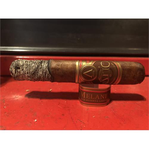 Oliva Serie V Melanio No. 4 4 1/2 * 46