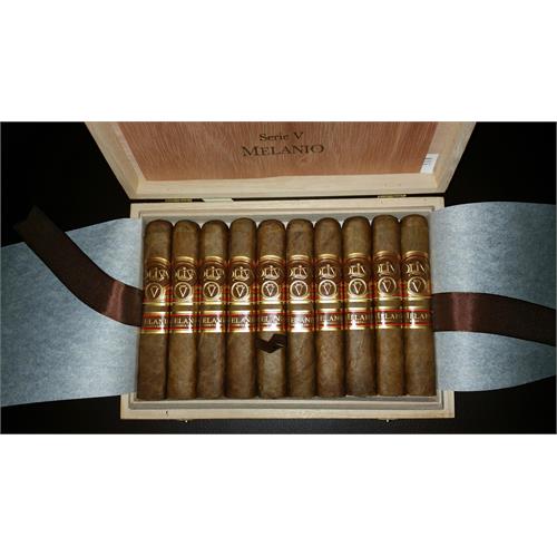 Oliva Serie V Melanio Robusto 5  * 52