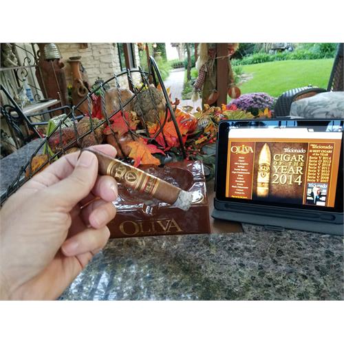 Oliva Serie V Melanio Robusto 5  * 52