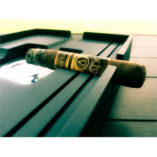 Oliva Serie V Melanio Robusto 5  * 52