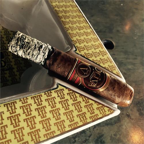 Oliva Serie V Melanio Robusto 5  * 52