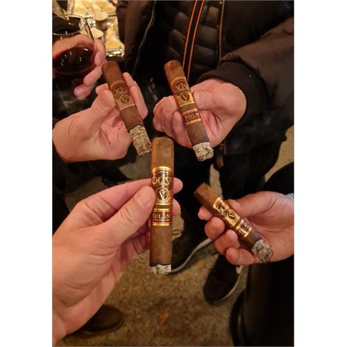 Oliva Serie V Melanio Robusto 5  * 52